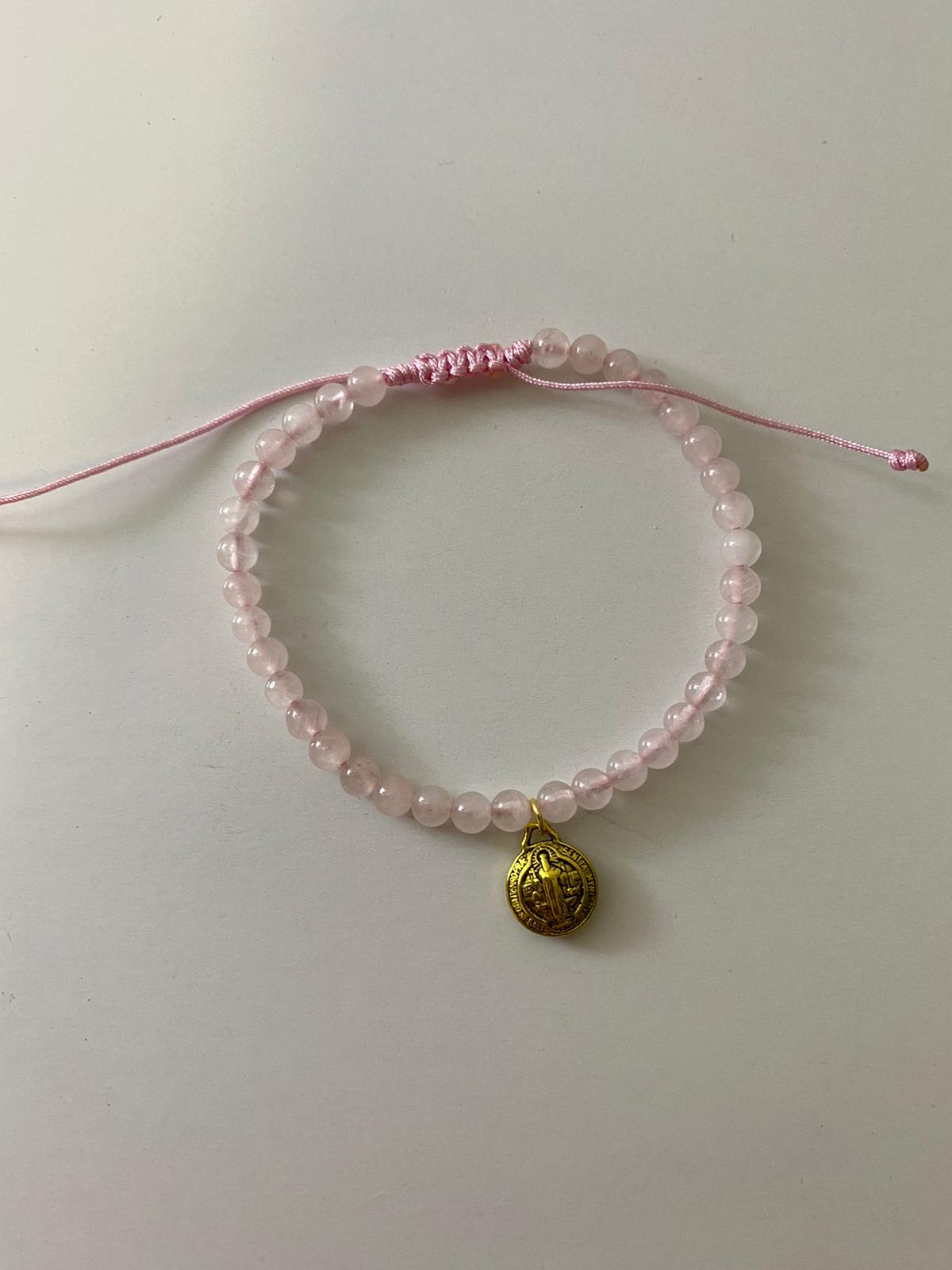 Pulsera cuarzo rosa con San Benito de Abad