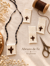 Load image into Gallery viewer, Escapulario Abrazo de fe