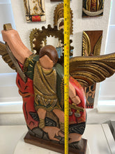 Load image into Gallery viewer, San Miguel Arcangel grande