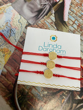 Load image into Gallery viewer, Pulsera hilo rojo San Benito de abad